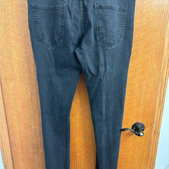 Dark black ripped jeans - Picture 2 of 2